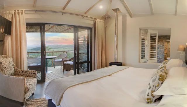 جناح فاخر بسريرين منفصلين بغرفة نوم واحدة، Garden Route Game Lodge 1/3