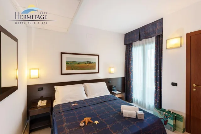 غرفة بسرير مزدوج أو سريرين منفصلين بإطلالة على البحر، Hermitage Hotel Club And Spa 4/10