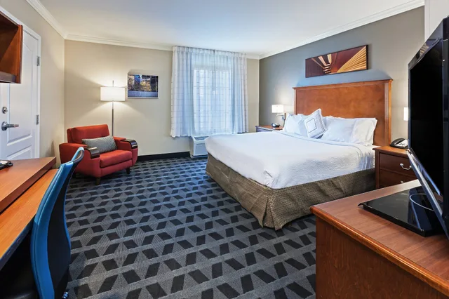 استوديو بسرير كينج لذوي الإعاقة، Towneplace Suites Odessa 1/2