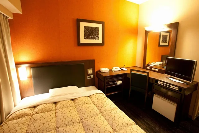 غرفة بسرير مزدوج، Toyama Manten Hotel 7/10
