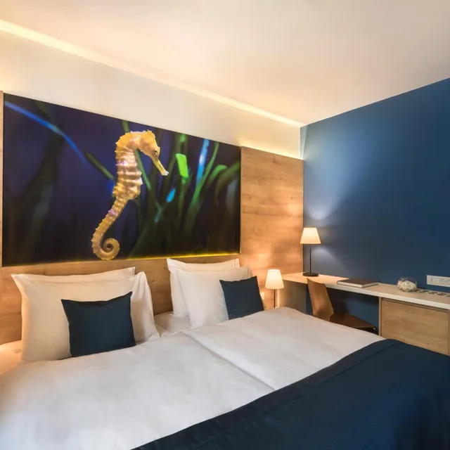 Comfort, Double or Twin Bed, Street View، Remisens Hotel Epidaurus 5/8