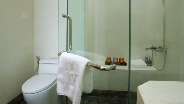 غرفة أساسية ديلوكس بسريرين منفصلين بإطلالة على المدينة، Almond Bassac River Hotel 3/3
