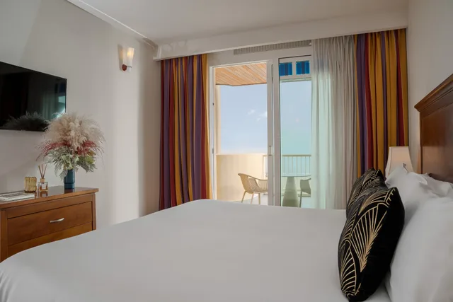 Suite, Sea Front, Balcony، Savoia Hotel Rimini 3/5