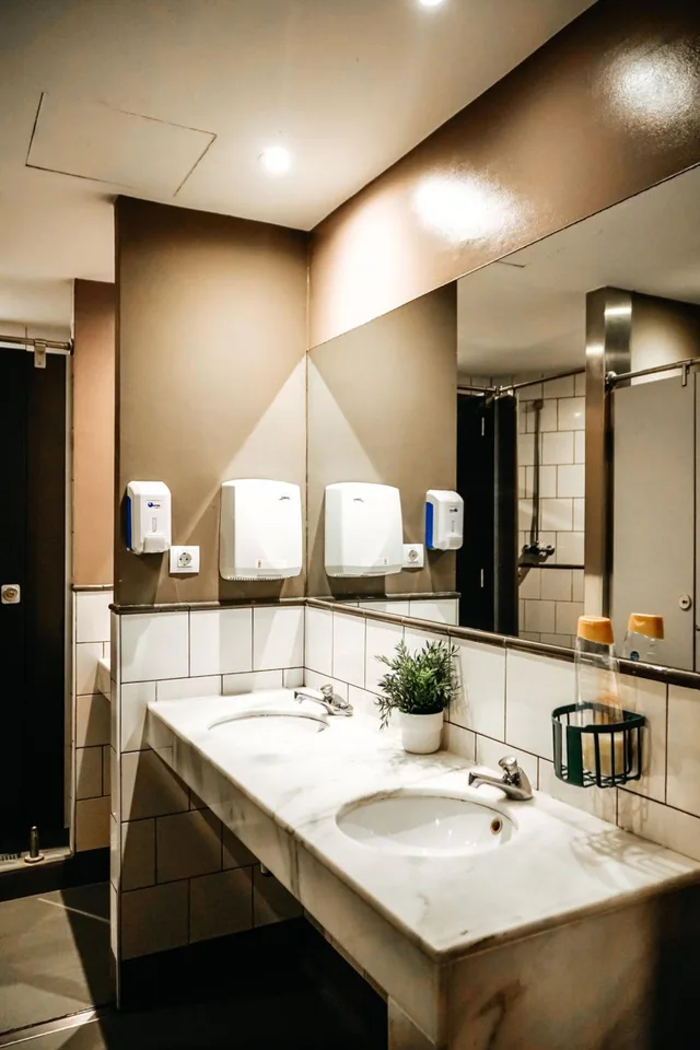 Mixed Dorm, 4 Beds, HelloBCN Hostel 5/5