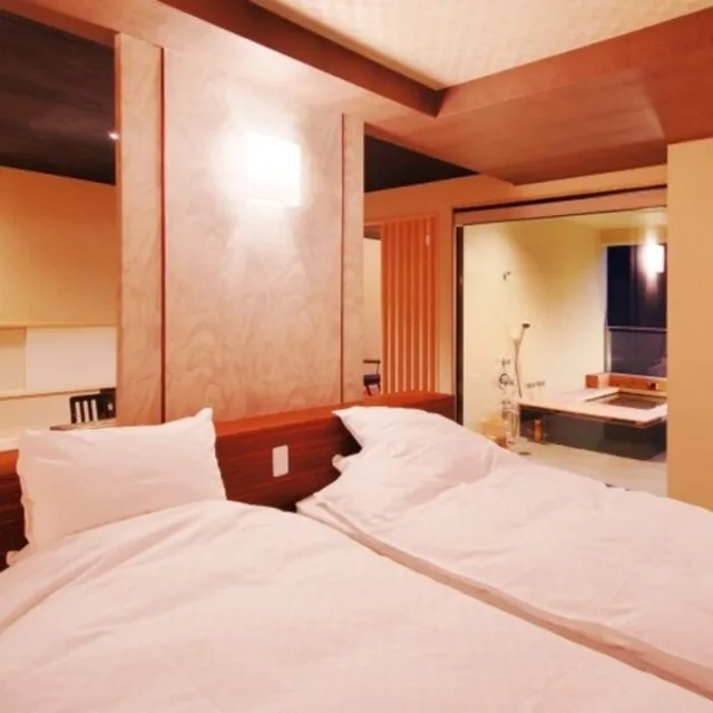 Suite, Twin Beds, 2 Futon Beds, Mountain View, Outdoor Bath، Nano Yado Hotel Iya Onsen 1/1