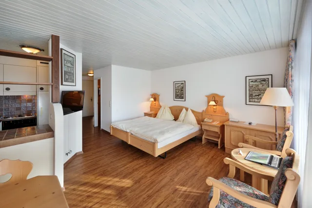 شقة بسرير كينج وسرير كوين بغرفتين، Eiger Mountain & Soul Resort 3/9
