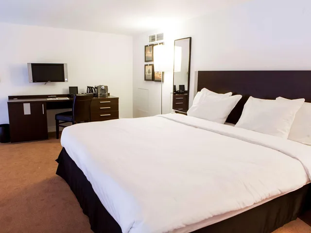 Duplex, Double Bed, Mercure Brussels Centre Rogier 2/5