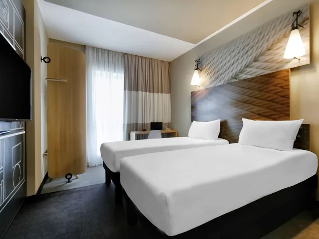 غرفة قياسية بسرير مزدوج، ibis Aktobe Hotel 2/8