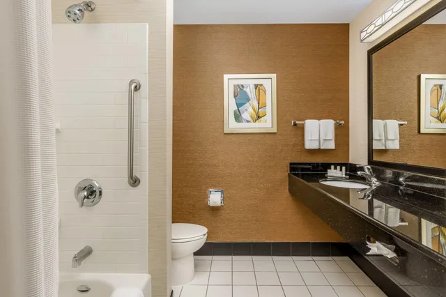 استوديو بسرير كينج، Fairfield Inn Suites Peoria East 4/4