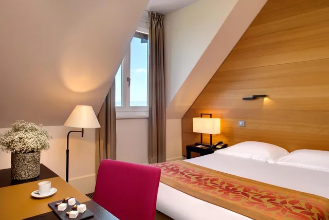 غرفة رباعية، Hotel Ermitage Evian Resort 2/4