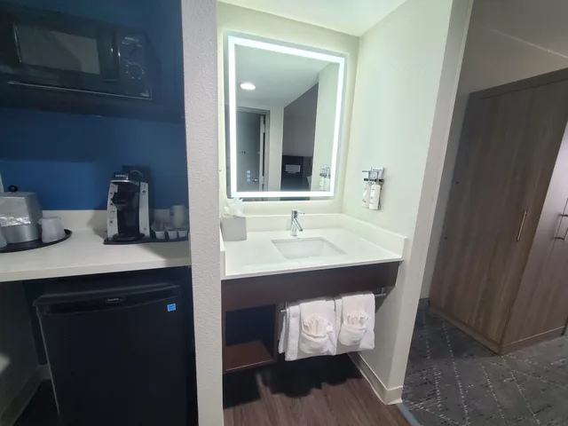 غرفة بسريرين كوين، Holiday Inn Express Atlanta-Kennesaw 5/5