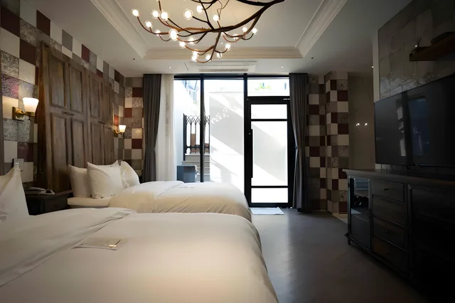 Pool, Family Suite, Double Bed, 2 Beds, February Hotel Dongseongro 1/1