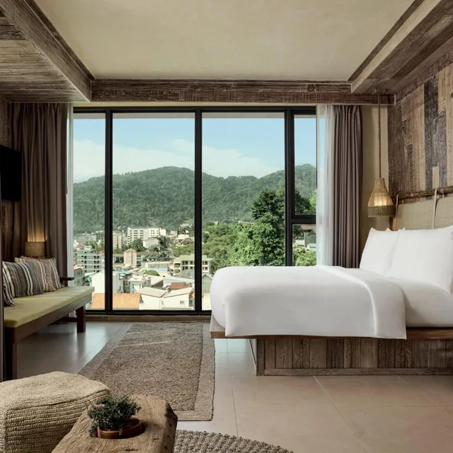 2 Bedrooms, Suite, 1 King and 1 Single Beds, Corner, Dinso Resort 2/8