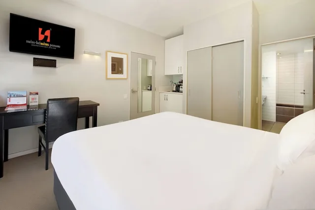 2 Bedrooms, Apartment, Lake View, 2 Bathrooms, Swiss-Belsuites Pounamu Queenstown 4/8