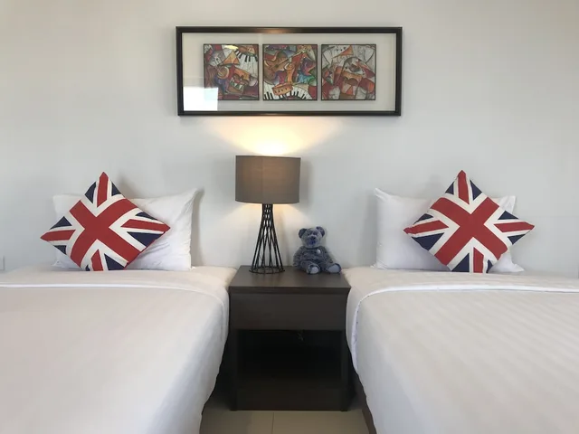 غرفة ديلوكس عائلية بسرير كينج وسريرين منفصلين بإطلالة على البحر بجاكوزي، Riche Hua Hin 8/9