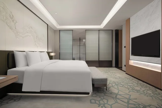 Crowne Plaza Jinan Runhua Hotel by IHG، جينان 15/50