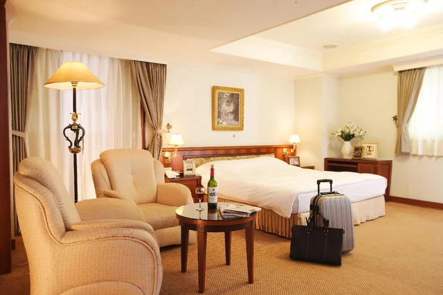 غرفة ديلوكس مفردة بشرفة، Kingdom Hotel 1/3