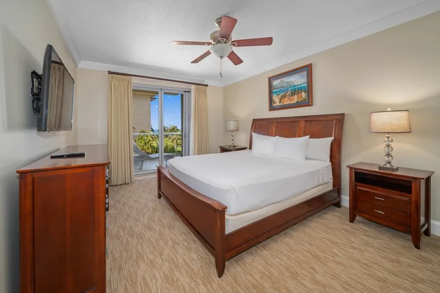 3 Bedrooms, Hokulani, Suite, 3 King Beds, Ocean View, 3 Bathrooms, Sofa, OUTRIGGER Honua Kai Resort & Spa 2/10