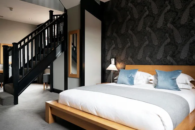 جناح سيغنتشر بإطلالة على النهر، Hotel Du Vin & Bistro Henley-On-Thames 1/3