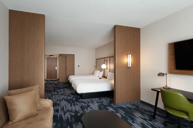 Suite, Multiple Beds, Accessible، Fairfield Inn & Suites Omaha at MH Landing 2/3