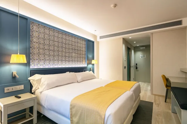 غرفة قياسية بسرير مزدوج، Catalonia Porto 6/10