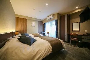 غرفة، Hotel Shinpoin Osaka 1/3