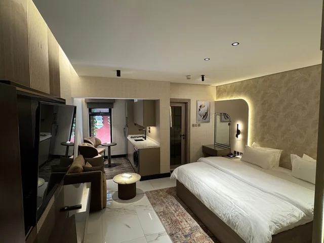 استوديو تنفيذي بسرير كوين، ثلاثة وستون أجنحة فندقية(Sixty Three Hotel) 3/10