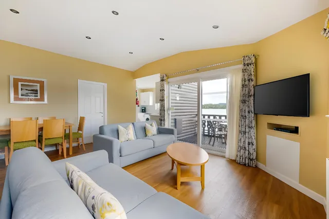 2 Bedrooms, Lodge, Apartment، Pine Lake Resort 1/1