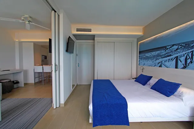 شقة عائلية بمطبخ صغير، BG Tonga Tower Design Hotel and Suites 2/3