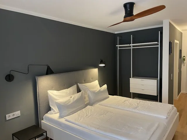 غرفة قياسية بسرير كوين، Hotel Deutscher Kaiser 1/8