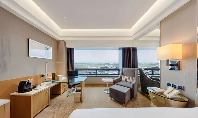 غرفة تنفيذية بسريرين، Shanghai Hongqiao Airport Boyue Hotel - AirChina 1/1