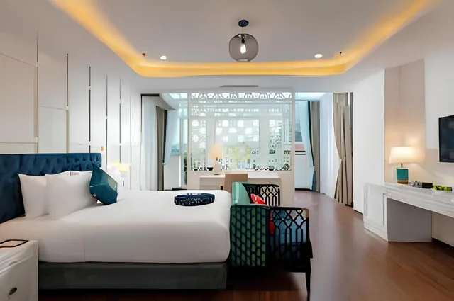جناح غراند بسرير كينج، Minasi HanoiOi Hotel 1/2