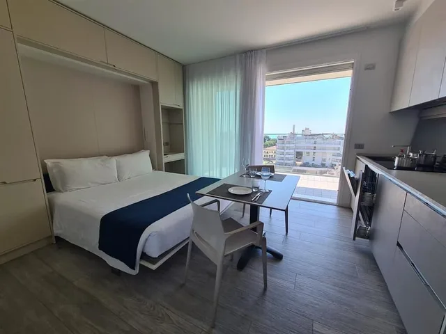 استوديو بسرير كوين بمطبخ صغير، Hesperia Hotel & Residence 1/4
