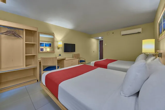 غرفة بسريرين مزدوجين، City Express by Marriott Campeche 2/4