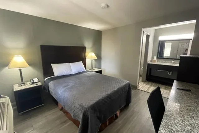 غرفة اقتصادية بسرير كوين، Western Inn Marietta 3/10