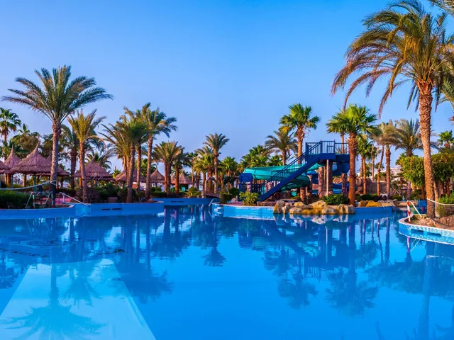 غرفة سوبيريور مفردة بإطلالة على البحر، Pickalbatros Golf Beach Resort 1/3