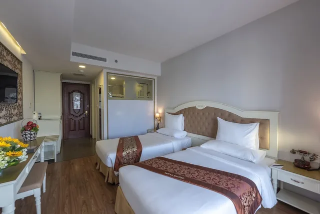 Deluxe, Queen Bed, City View, Isena Nha Trang Hotel 6/10