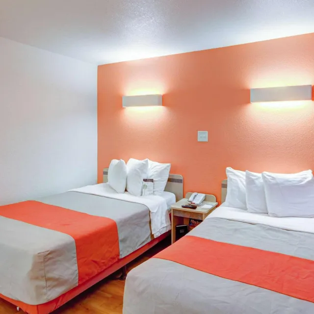 Deluxe, Quadruple, Motel6 Saint George, UT - University/Historic Downtown 4/10