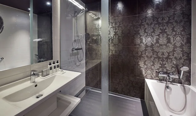 غرفة سوبيريور بسرير كينج، WestCord Fashion Hotel Amsterdam 2/2