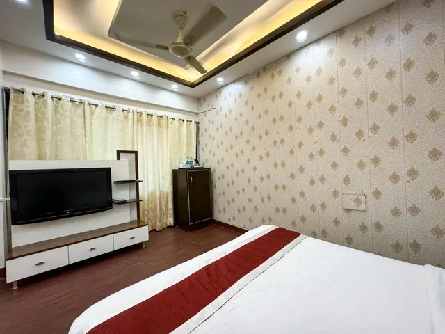 غرفة عائلية، Green Hotel 8/10