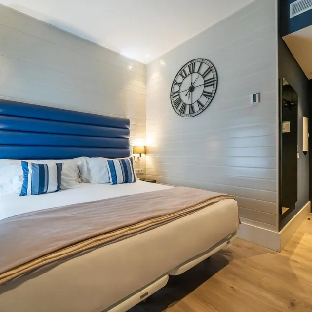 Economy, Double Bed, Abba San Sebastian Hotel 1/7