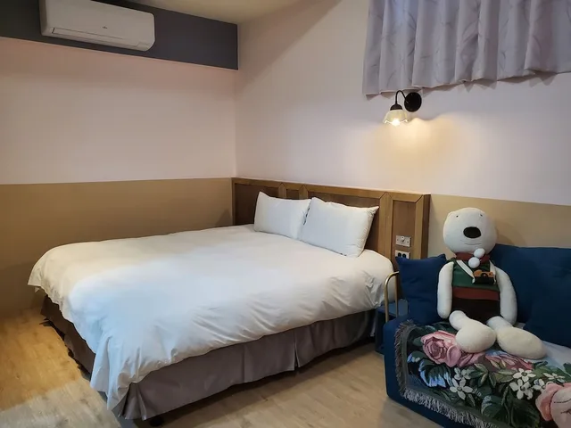 Economy, Queen Bed, No Window، Wow Happy Hotel 4/7