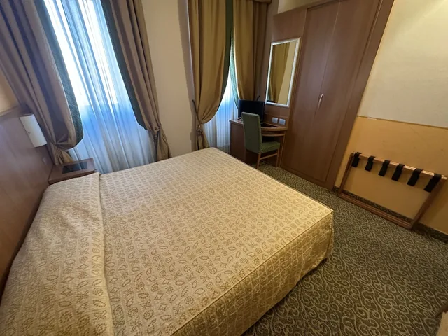 غرفة مفردة بسرير مزدوج، Hotel Kristall 1/4