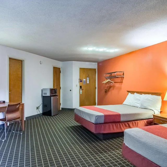 غرفة ديلوكس رباعية، Motel6 Grand Rapids, MI - Northeast 9/10