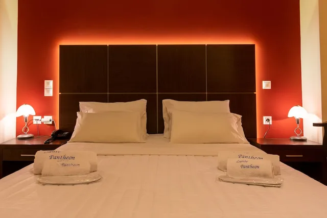 غرفة ثلاثية بسرير مزدوج وسرير فردي، Zante Pantheon Hotel 3/7