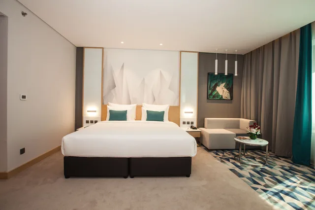 غرفة بريميوم، Flora Inn Dubai 6/8