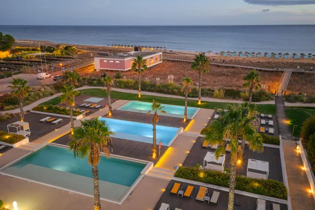 غرفة تُحدَّد عند الوصول، Pestana Alvor South Beach 1/2