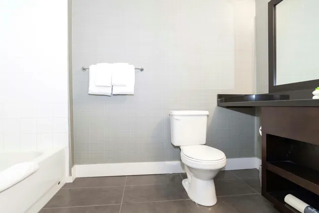 غرفة بسرير كوين لذوي الإعاقة، Sandman Hotel Saskatoon 9/10