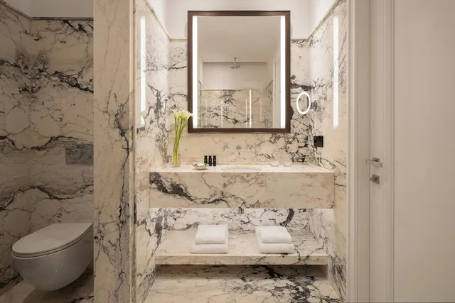 غرفة بريميوم بسرير كينج بشرفة، San Domenico Palace, Taormina, a Four Seasons Hotel 4/5