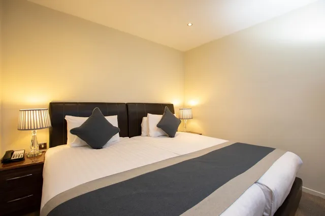 Executive, Apartment, Quadruple, Grand Plaza Serviced Apartments 5/10